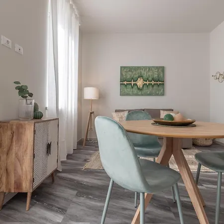 Da Vinci Apartament Pawia